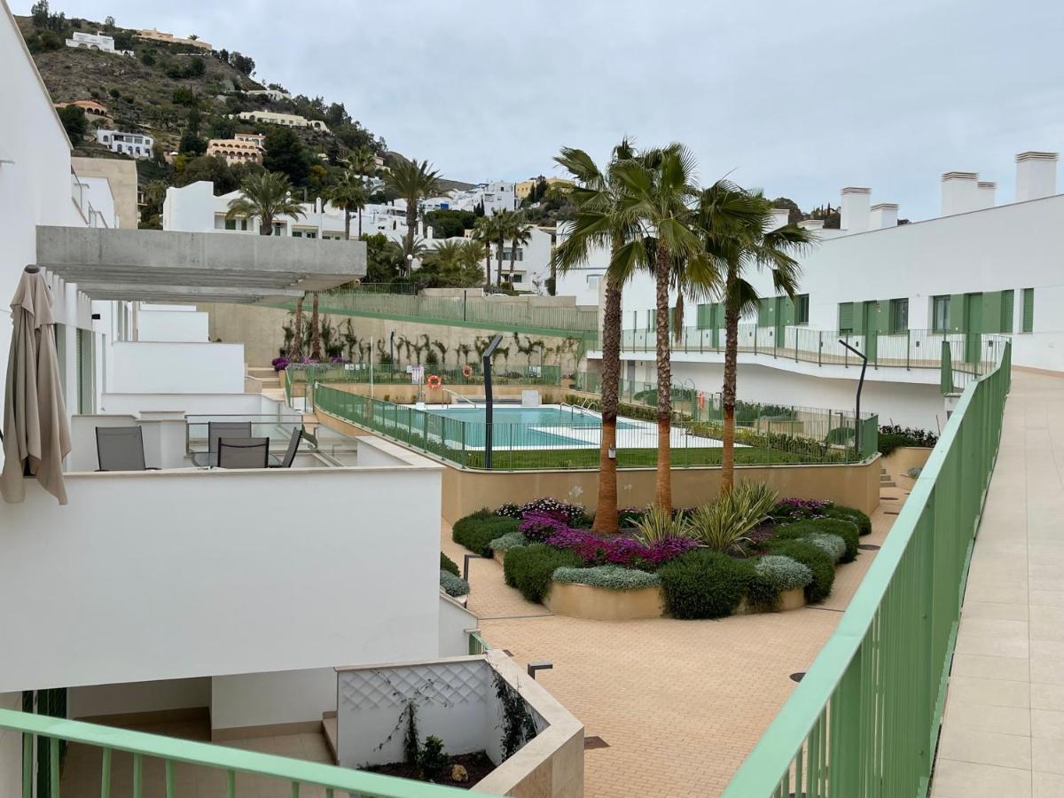 Precioso Frente A La Playa Con Piscina Apartment