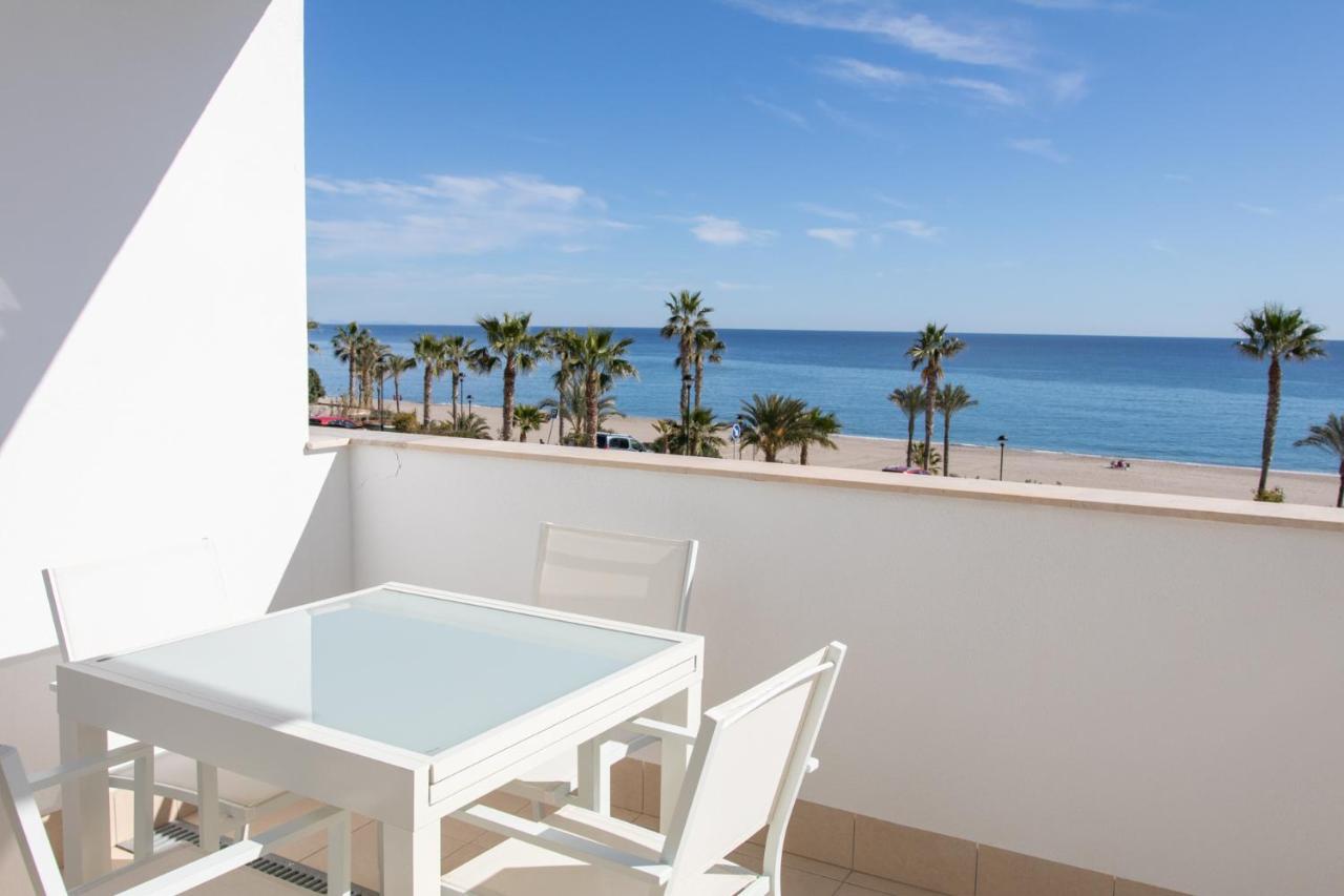 Apartment Precioso Frente A La Playa Con Piscina *